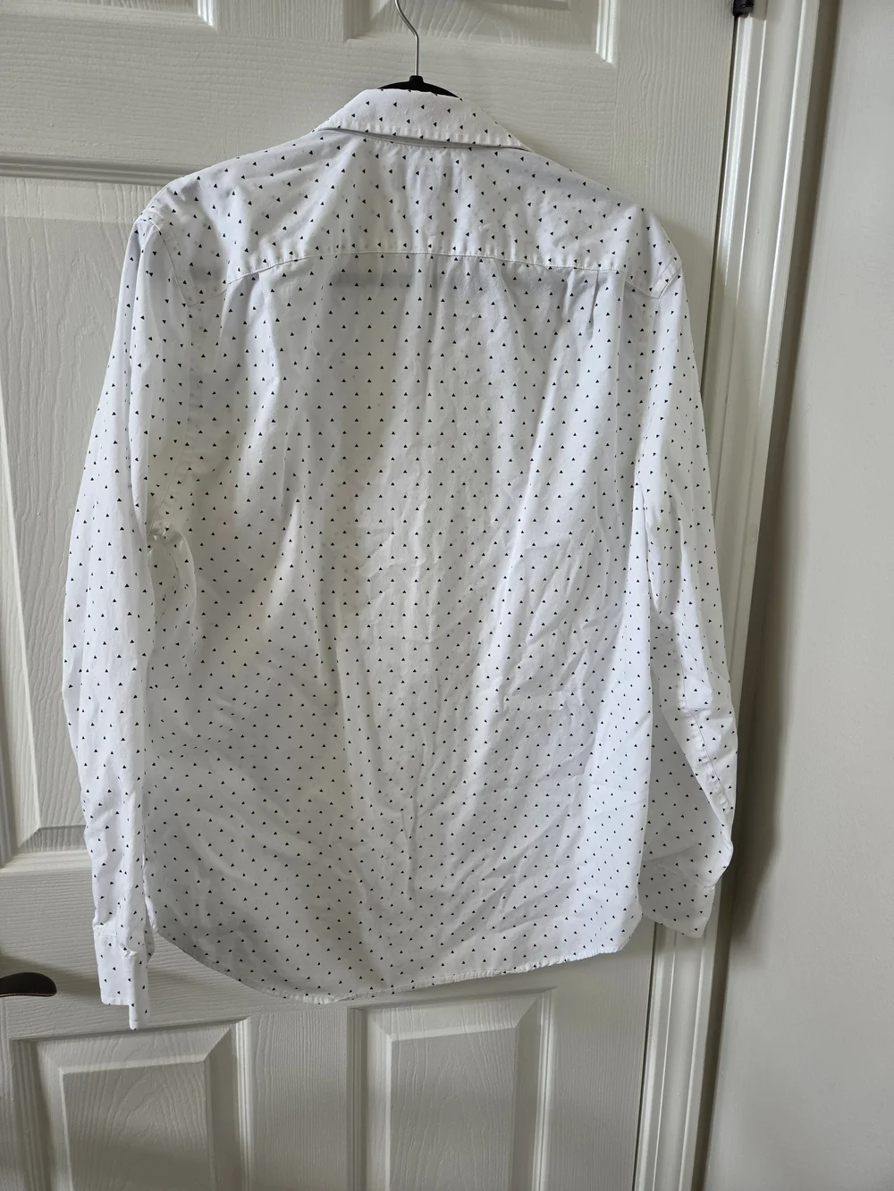 ​Banana Republic Non-Iron Classic Fit Button Down Shirt White Black Triangle Pri